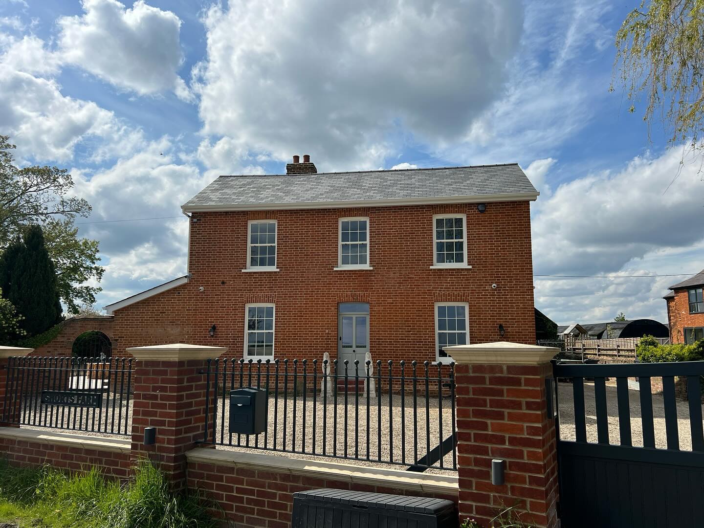 We handed this beautiful farmhouse back to our clients just over a week ago. We have absolutely loved extending, renovating and bringing this old farmhouse back to life. an old classic ready for the next 100 years. Great work by all involved. 👏🏼👷🏻‍♂️⚒️ 🏡. #farmhousestyle #newhome #home #house #farmhousedecor #essexmums #essexarchitects #essexcounty #homesweethome #brentwood #shenfield #chelmsford #kitchen #bathroom #luckandfullerbathrooms #brentwoodkitchenandinteriors #rpmcwilliams #homeinterior #homeinspiration #houserenovation #renovations